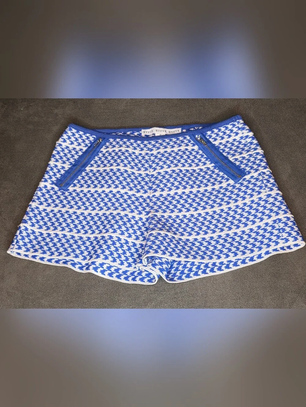 HYFVE Blue & White Houndstooth High-Waist Knit Shorts